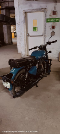 Royal Enfield Classic Signals Airborne Blue