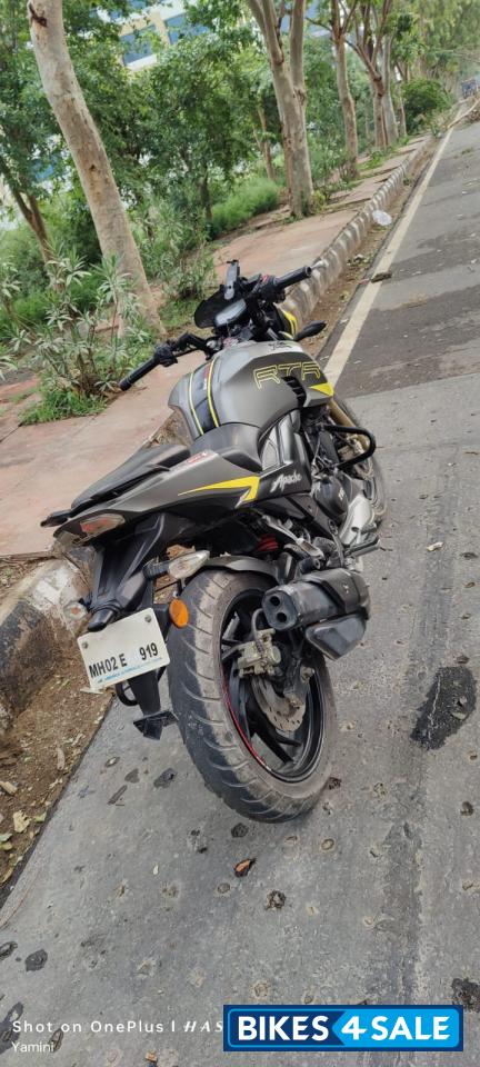 TVS Apache RTR 200 4V Race Edition 2.0