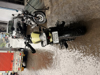 Outlaw Olive Yezdi Scrambler Single Tone