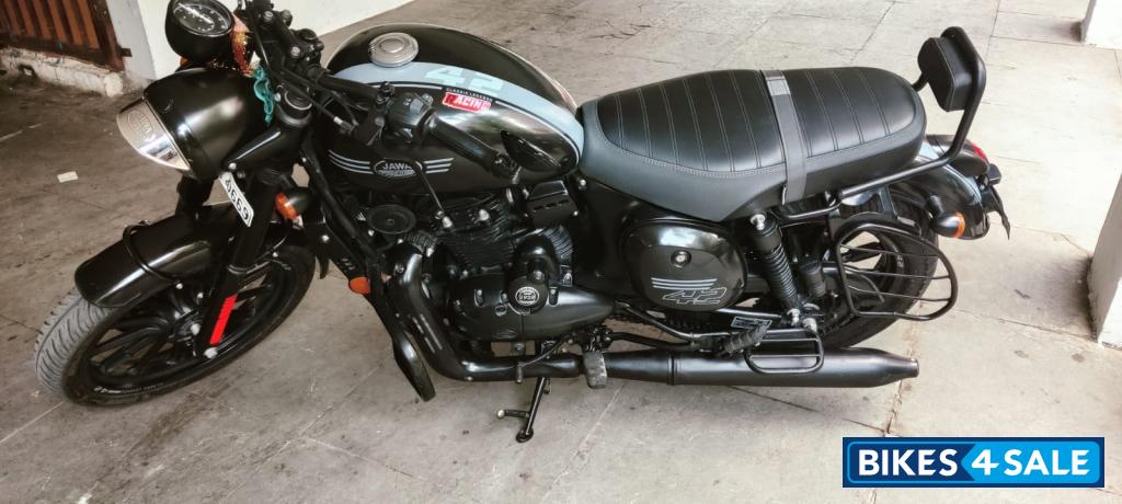 Black Jawa 42 Dual Channel ABS AllStar Black