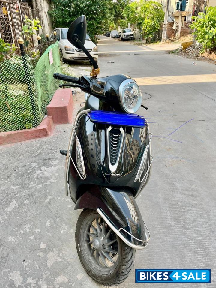 Bajaj Chetak Premium 2023 Edition