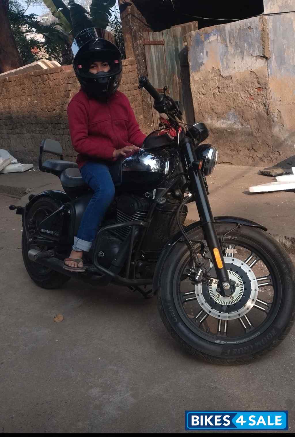 Mirror Black Jawa 42 Bobber Black Mirror