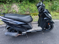 Perl Siren Blue Honda Grazia