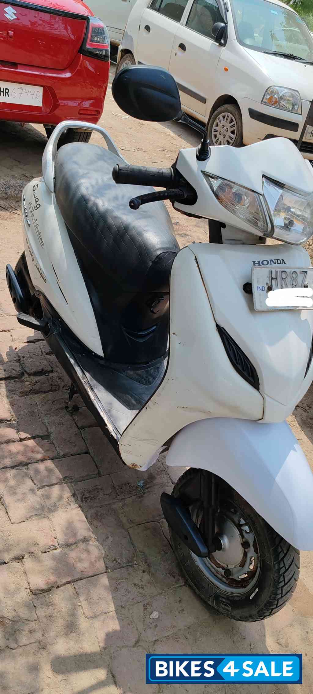 White Honda Activa