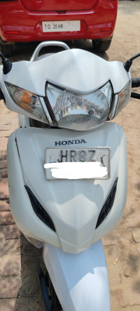 White Honda Activa