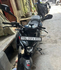 Metallic Grey Bajaj Pulsar N250