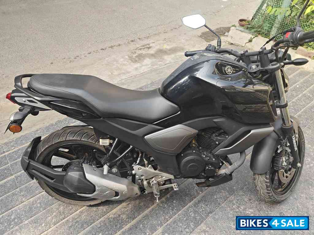 Yamaha FZ FI V3 BS6