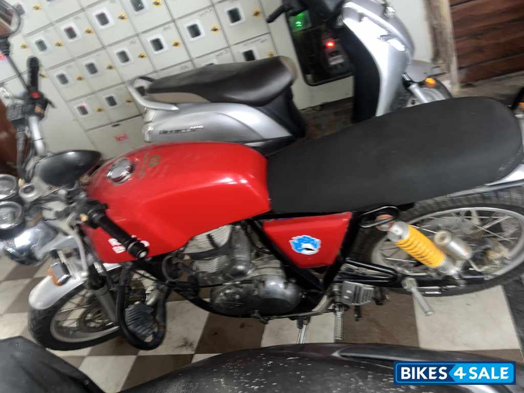 Red Royal Enfield Continental GT 535