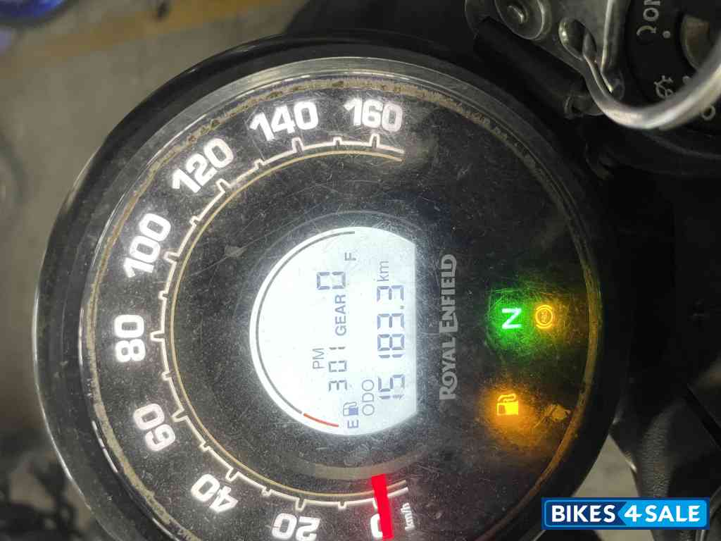 Dapper Grey Royal Enfield Hunter 350 Metro