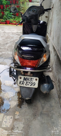 Berry Purple Honda Aviator