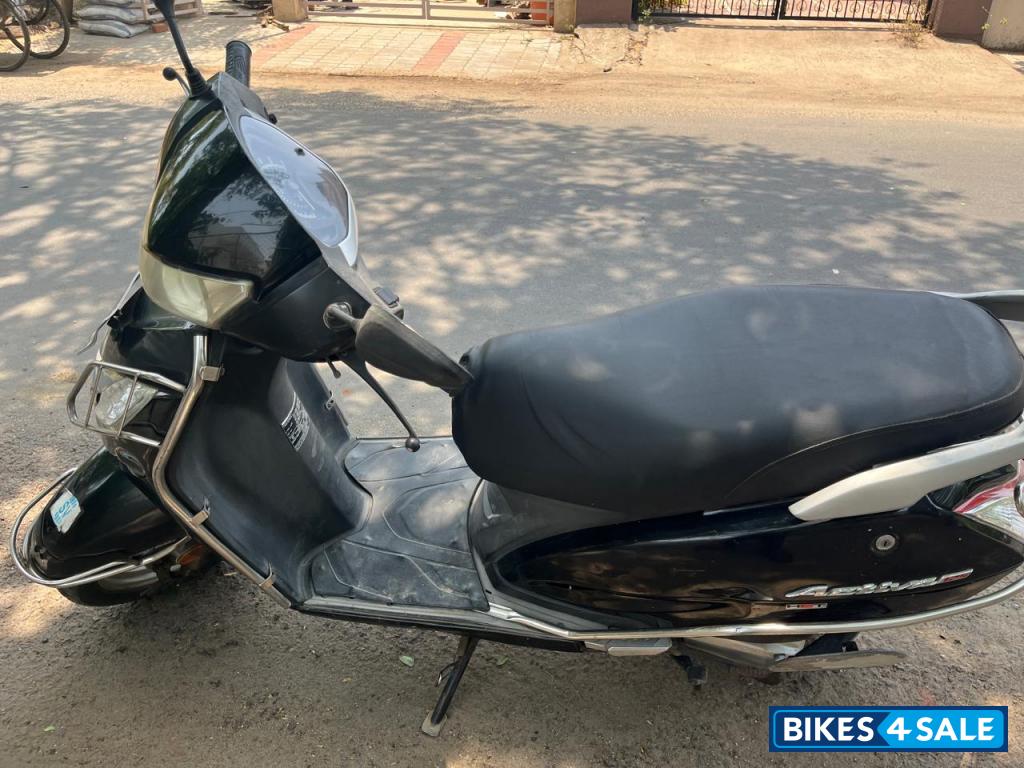 Black Honda Activa 125