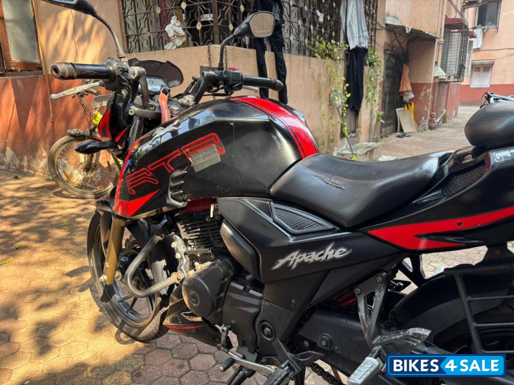 TVS Apache RTR 200 4V