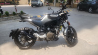 Black Husqvarna Svartpilen 250 2020