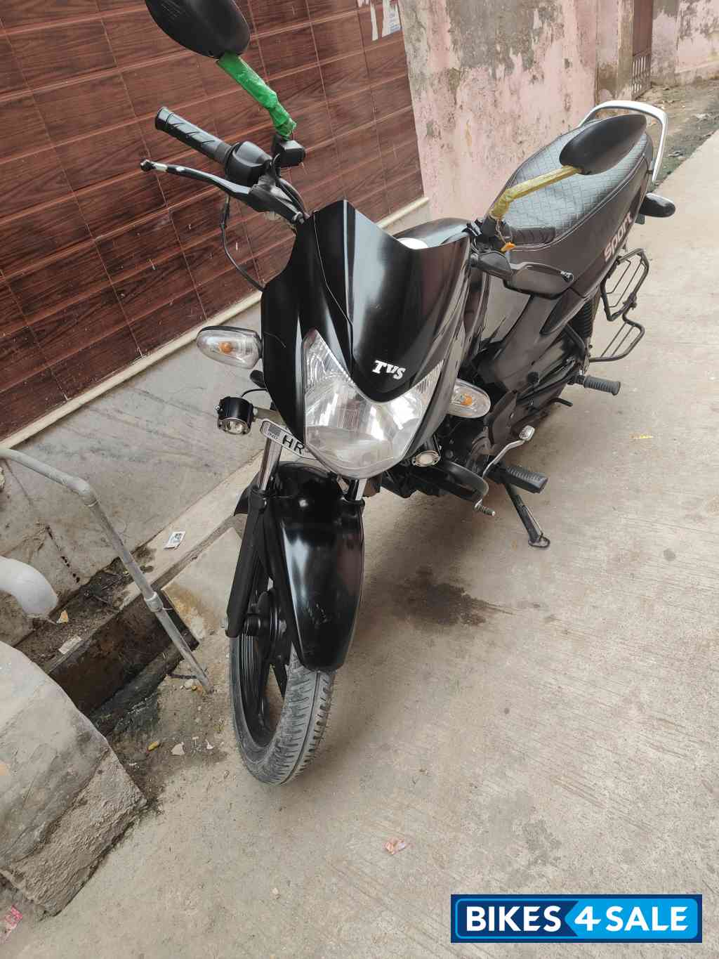 Black TVS Sport