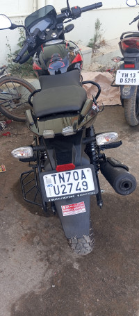 Black Bajaj Pulsar 150 Twin Disc