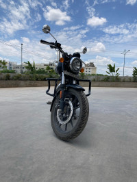 Stellar Black Royal Enfield 2022 Meteor 350