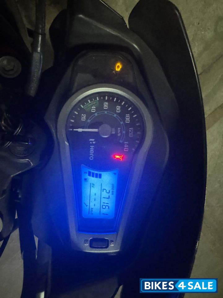 Black And Red Hero Glamour 125