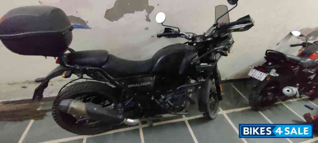 Granite Black Royal Enfield Himalayan