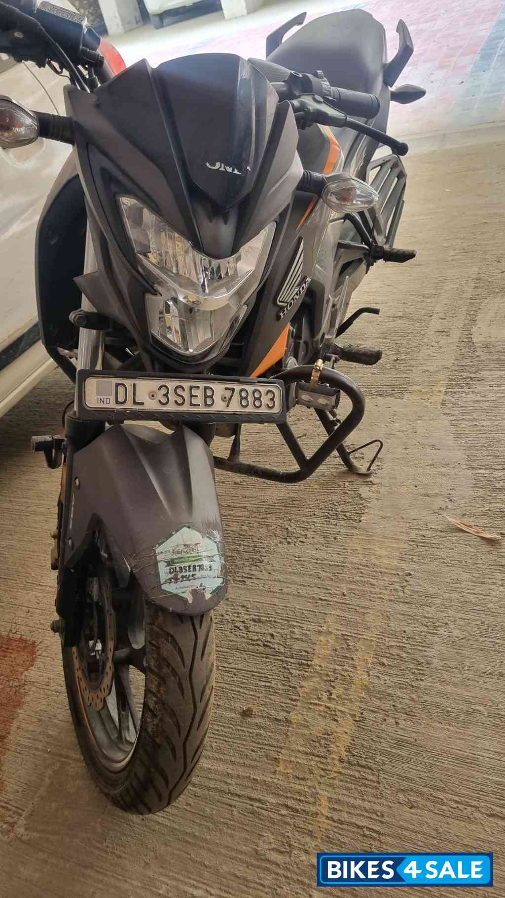 Honda CB Hornet 160R ABS