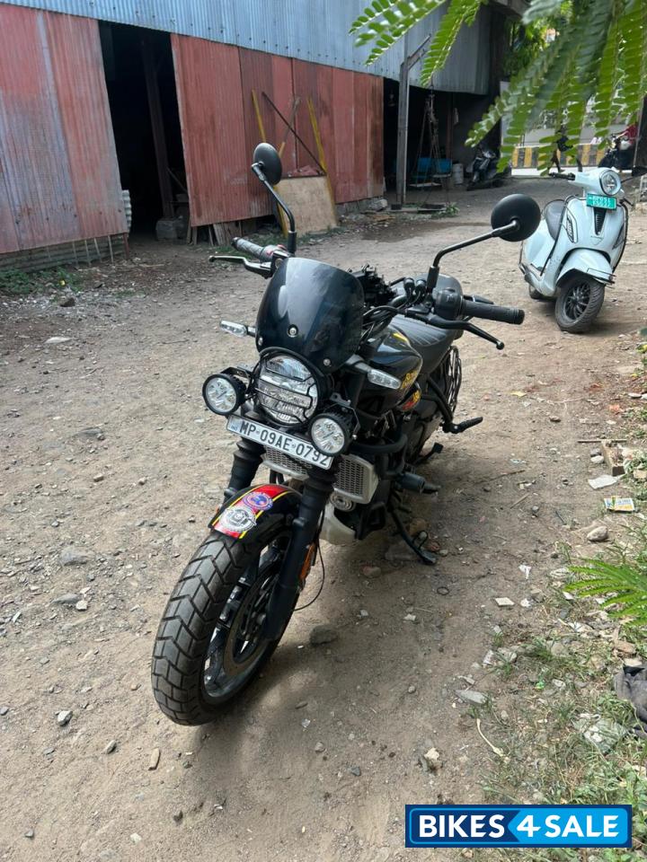 Black And Yellow Royal Enfield Guerrilla 450