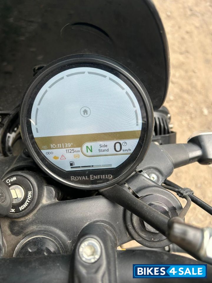 Black And Yellow Royal Enfield Guerrilla 450