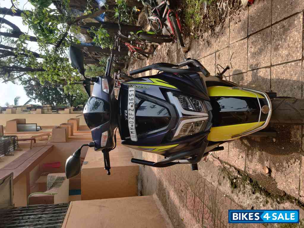 Neon / Navy Blue TVS NTORQ 125 XT