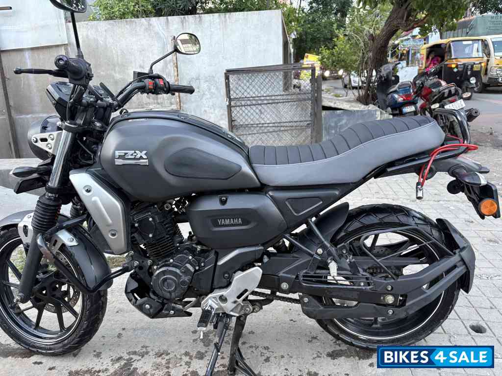 Yamaha FZ-X