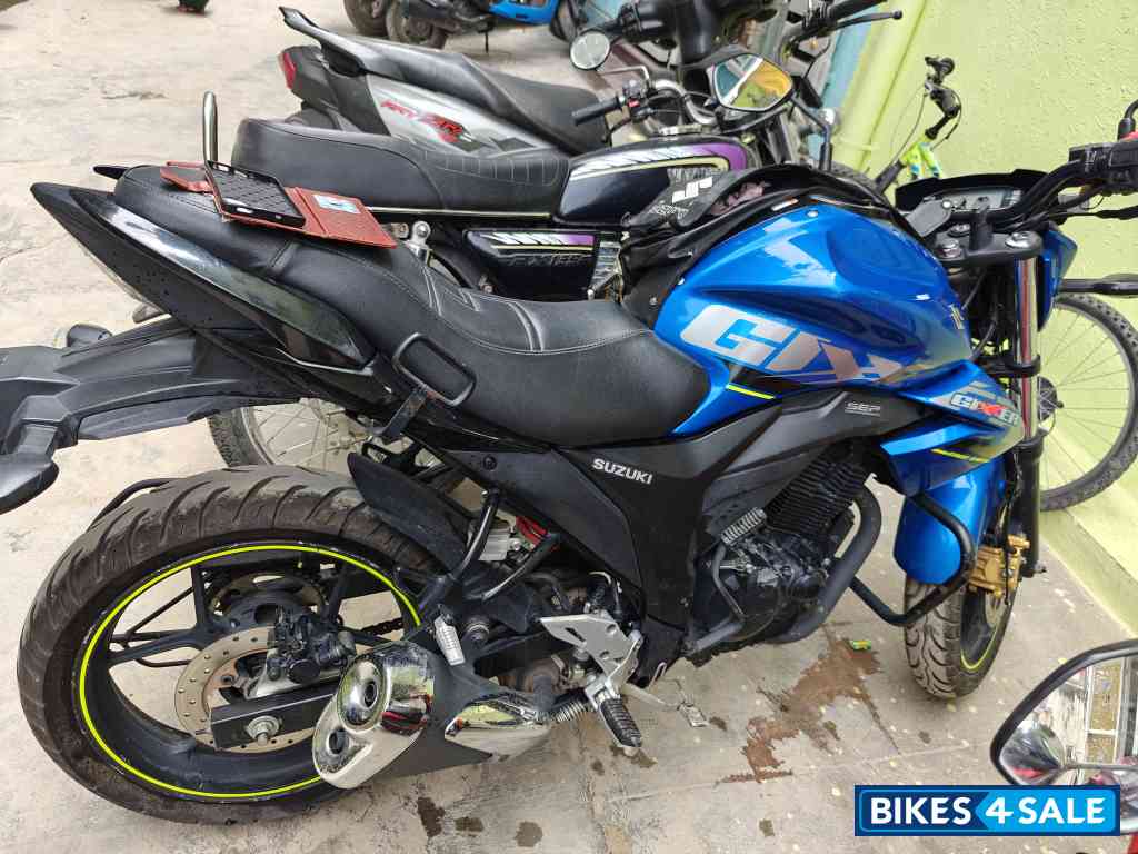 Suzuki Gixxer ABS