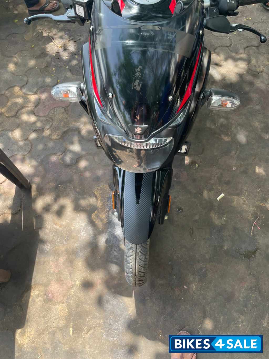 Black Bajaj Pulsar 150 Twin Disc