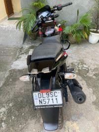 Black Bajaj Pulsar 150 Twin Disc