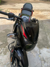 Black Bajaj Pulsar 150 Twin Disc
