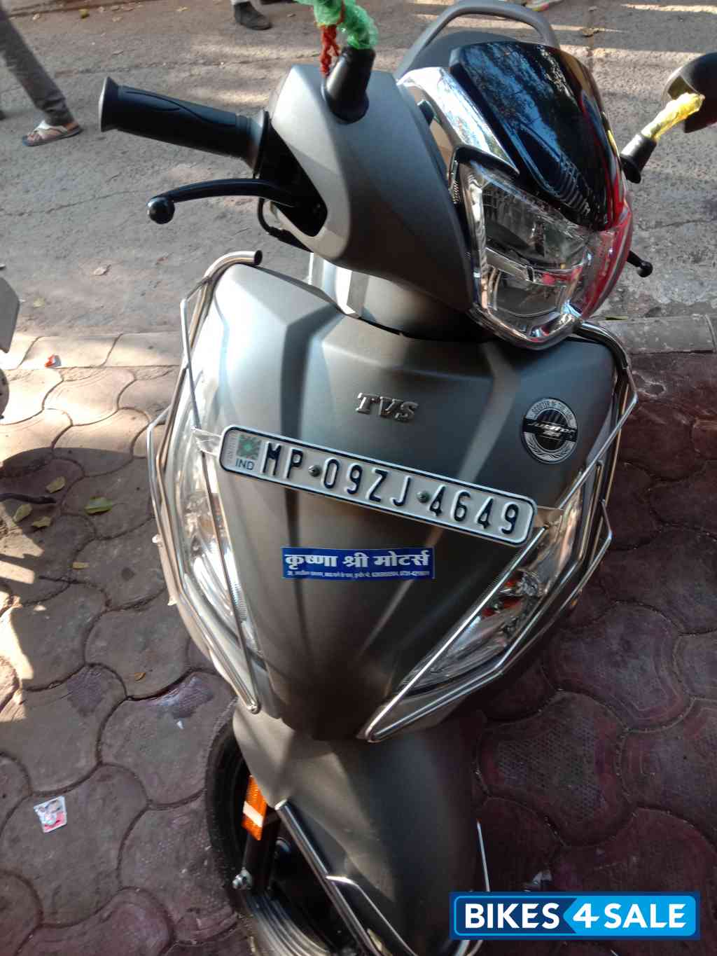 Grey TVS Jupiter 125
