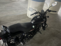 Bajaj Avenger 220 DTS-i