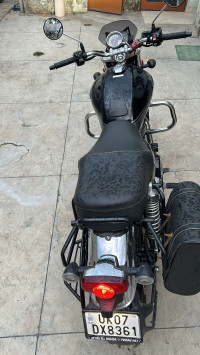 Black Honda Hness CB350 DLX Pro