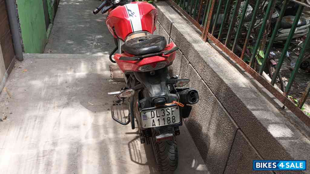 TVS Apache RTR 160 4V