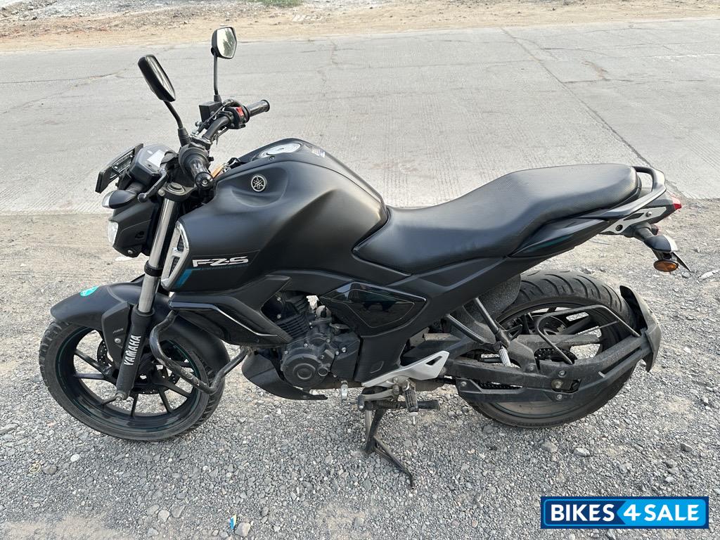 Yamaha FZ-S FI V3