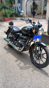 Royal Enfield Meteor 350 Stellar 2023 Model
