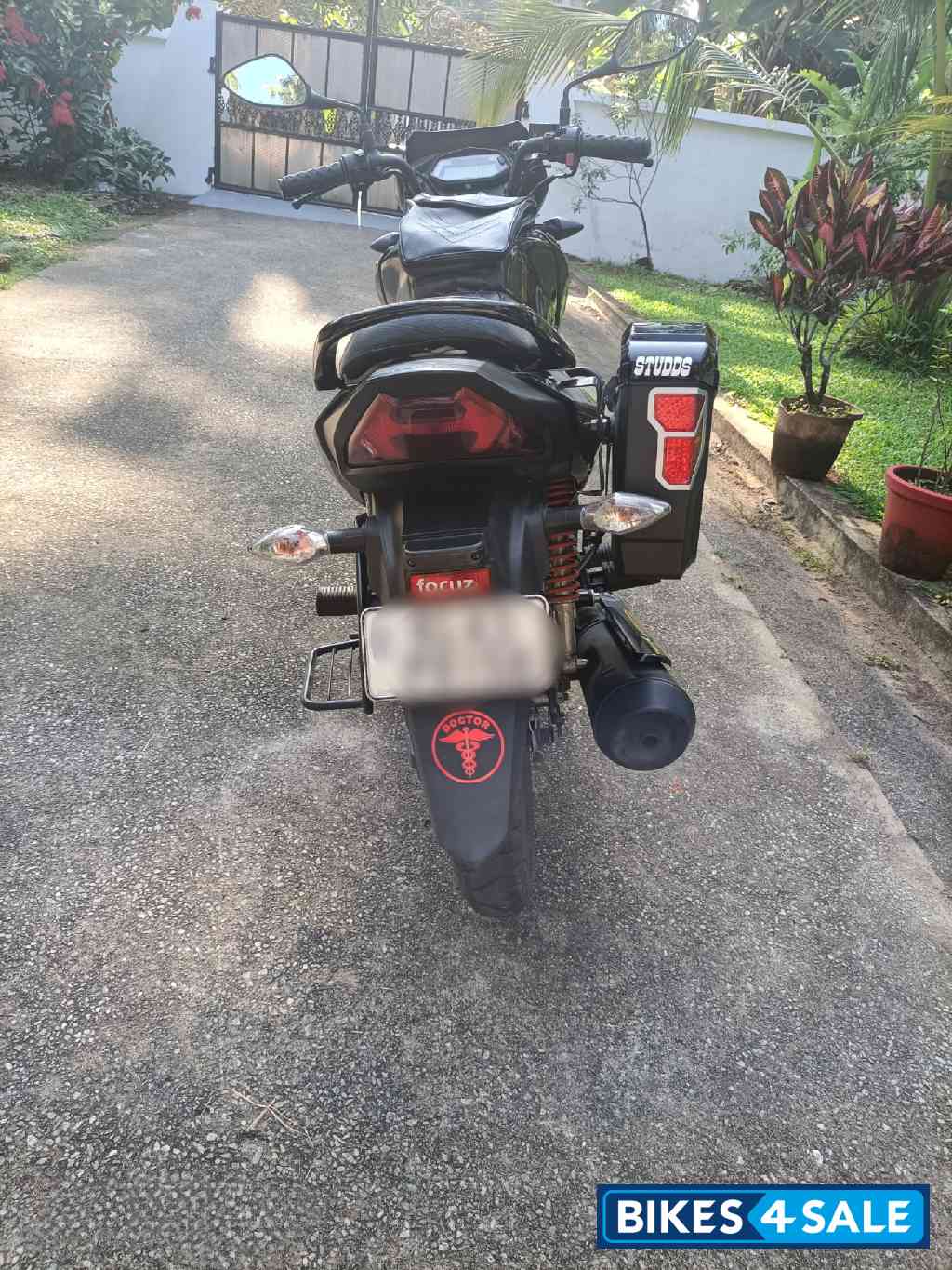 Black Hero Glamour Xtec