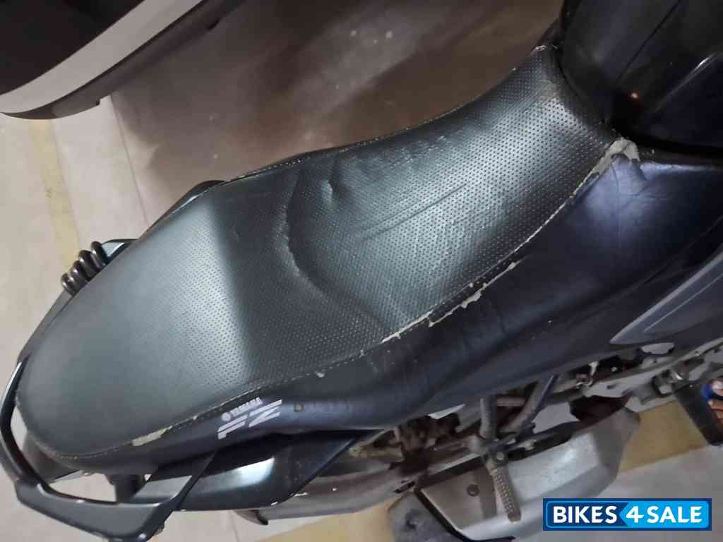 Black Yamaha FZ FI V3 BS6