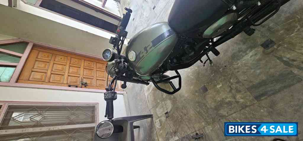 Jawa 42 Dual Channel ABS Cosmic Carbon