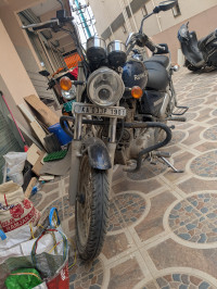 Royal Enfield Thunderbird 350