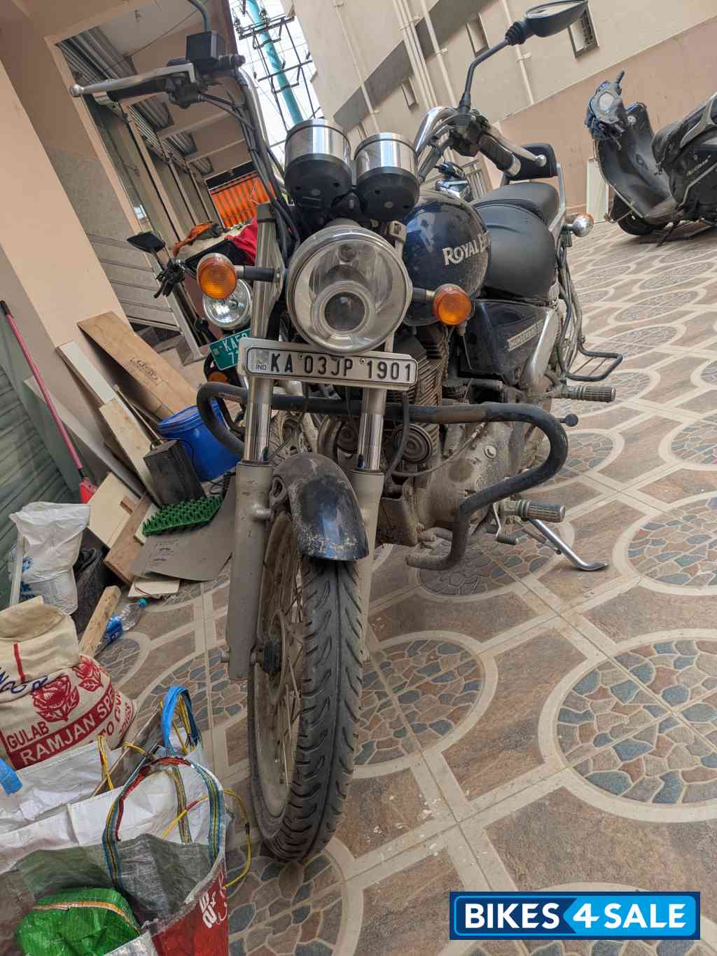 Royal Enfield Thunderbird 350