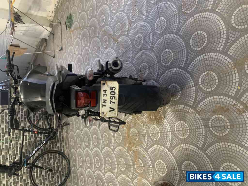 Black Yamaha FZ FI V2 Black Yamaha FZ FI V2