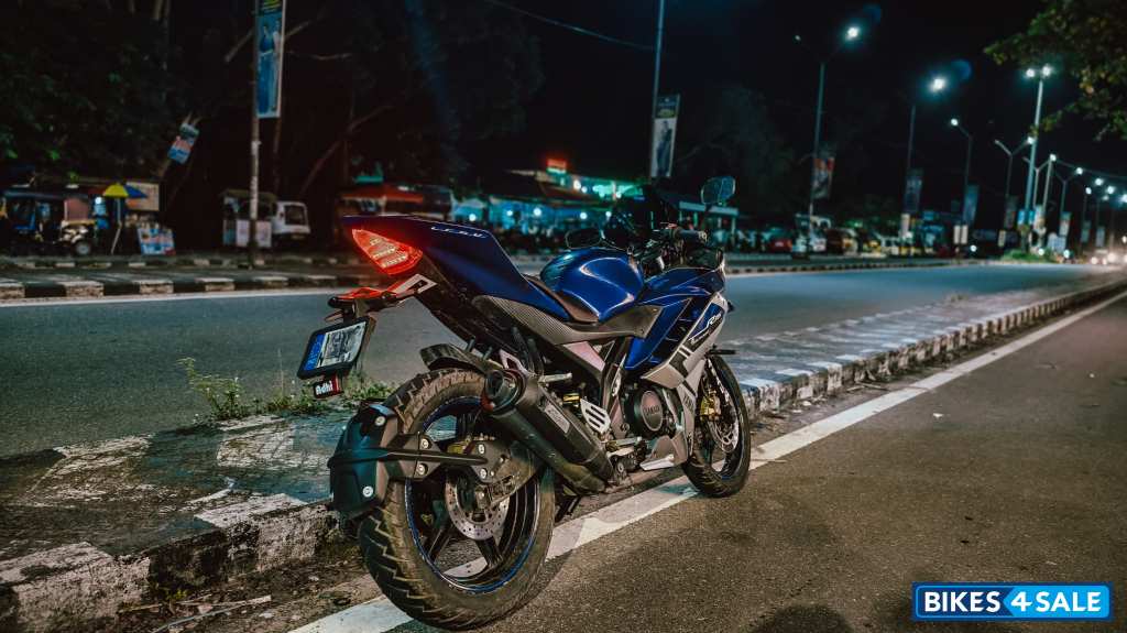 Blue And Silver Yamaha YZF R15 V2