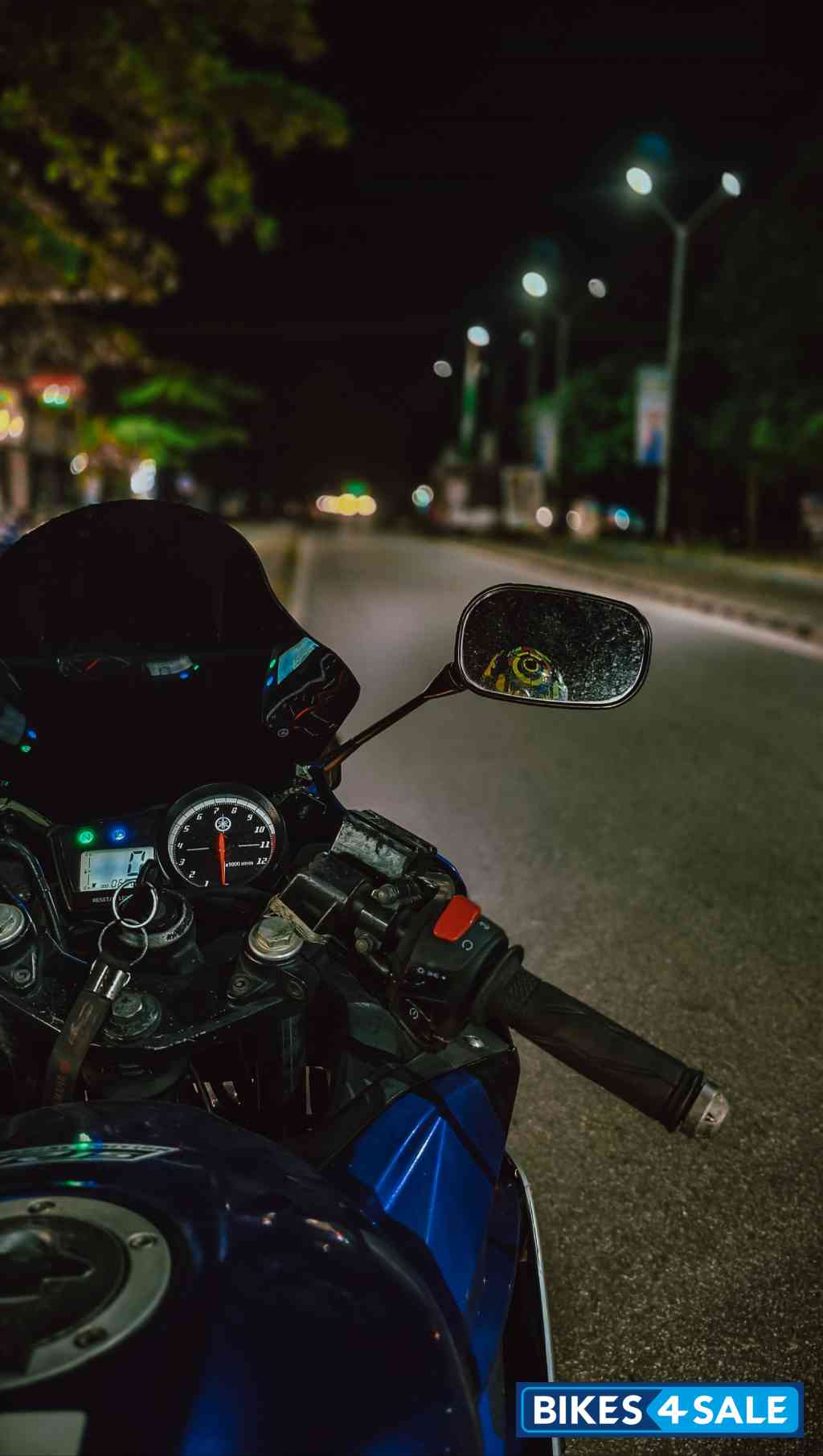 Blue And Silver Yamaha YZF R15 V2