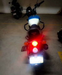 Royal Enfield Hunter 350 Metro