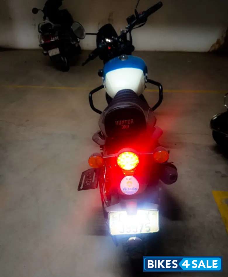 Royal Enfield Hunter 350 Metro