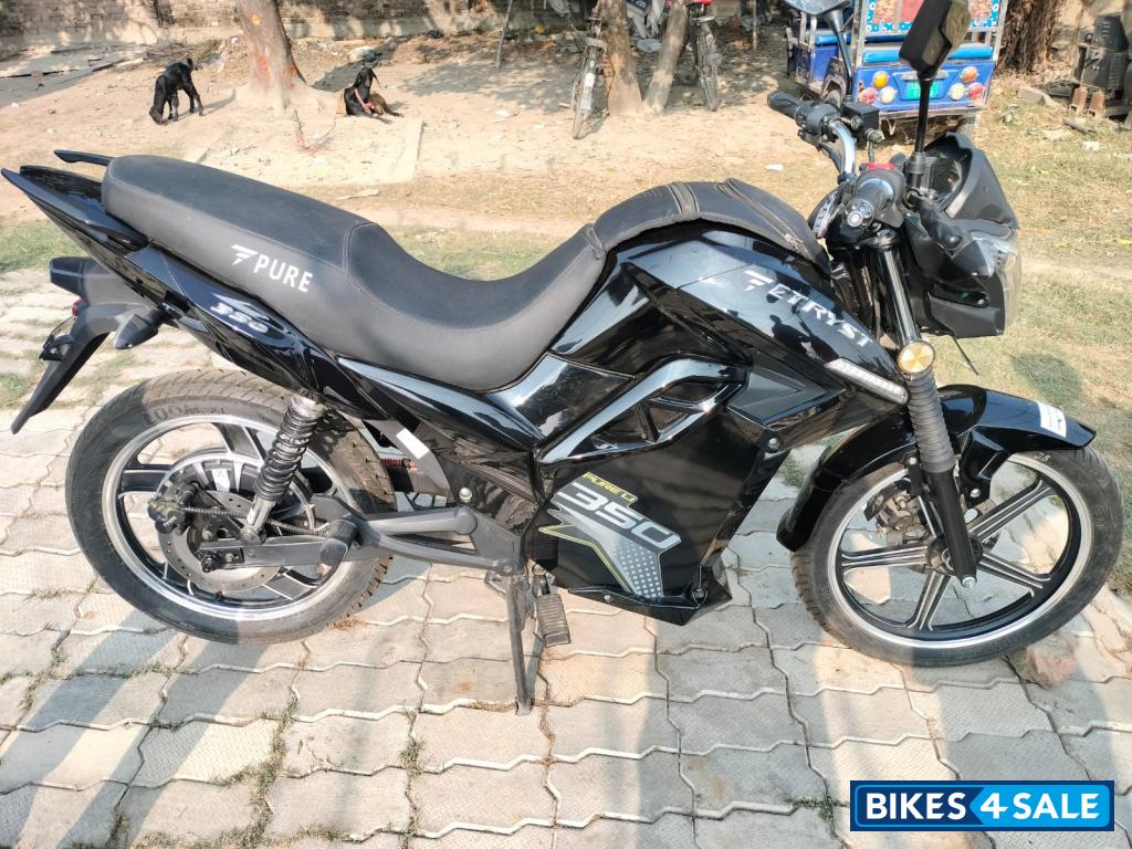 Black Pure EV ETryst 350