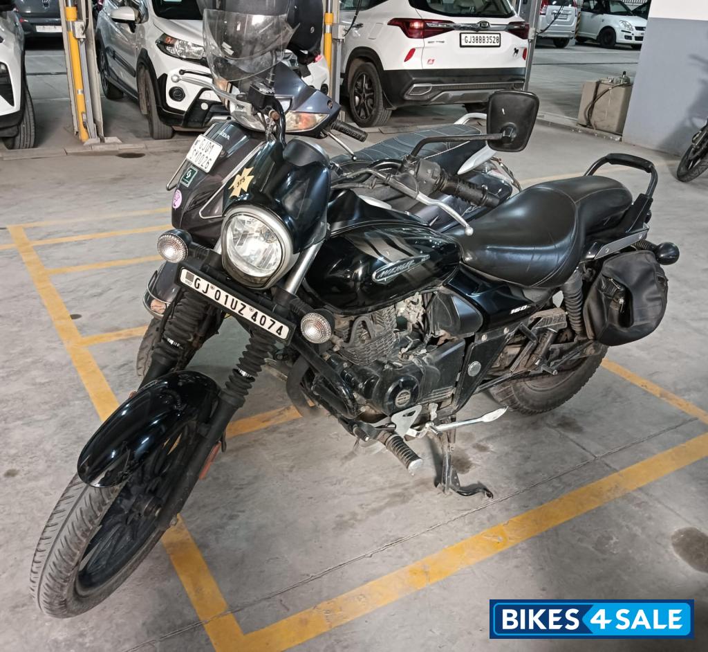 Black Bajaj Avenger Street 160