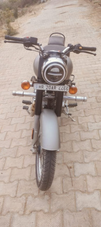 Gunmetal Grey Royal Enfield Classic Gunmetal Grey